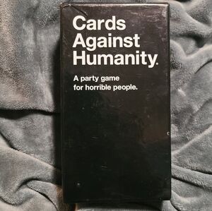 Cards against humanity game